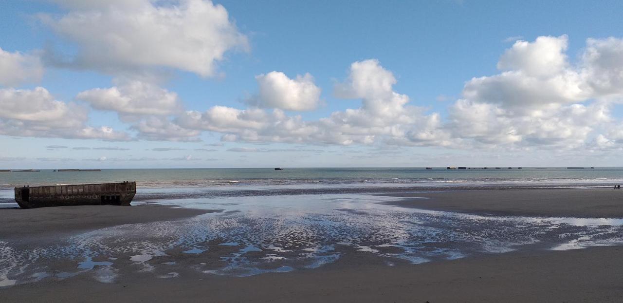 Au 13 : Fenetres Sur Arromanches Exteriér fotografie